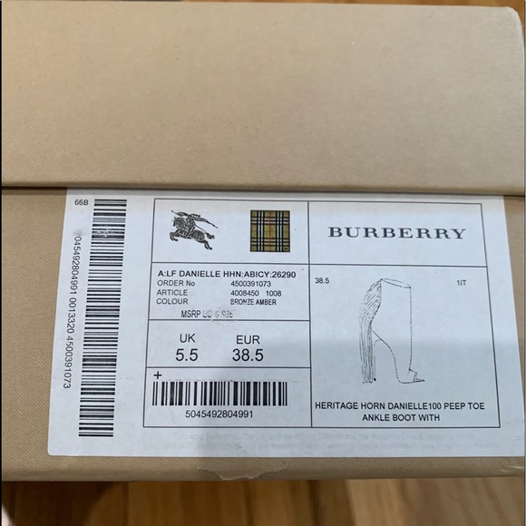 ❗️SALE BURBERRY Peep Toe Ankle Boot With Fringe - Picture 7 of 7